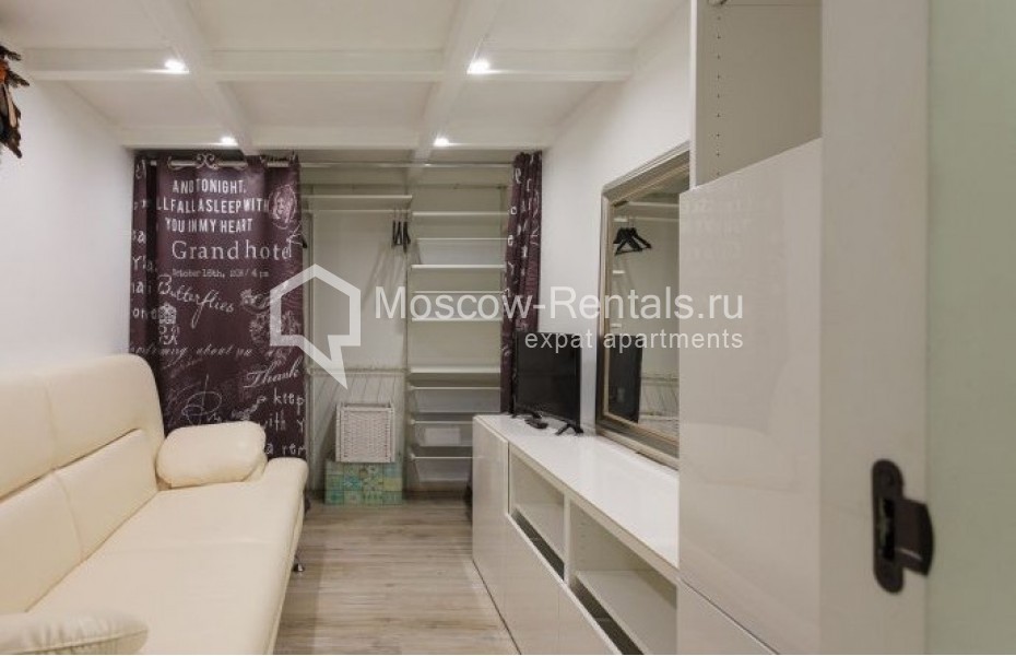 Photo #8 3-room (2 BR) apartment for <a href="http://moscow-rentals.ru/en/articles/long-term-rent" target="_blank">a long-term</a> rent
 in Russia, Moscow, N. Krasnoselskaya str, 35С2
