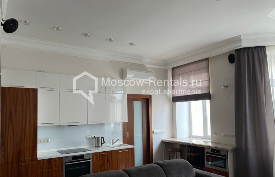 Photo #3 2-room (1 BR) apartment for <a href="http://moscow-rentals.ru/en/articles/long-term-rent" target="_blank">a long-term</a> rent
 in Russia, Moscow, M. Kazennyi lane, 12С2