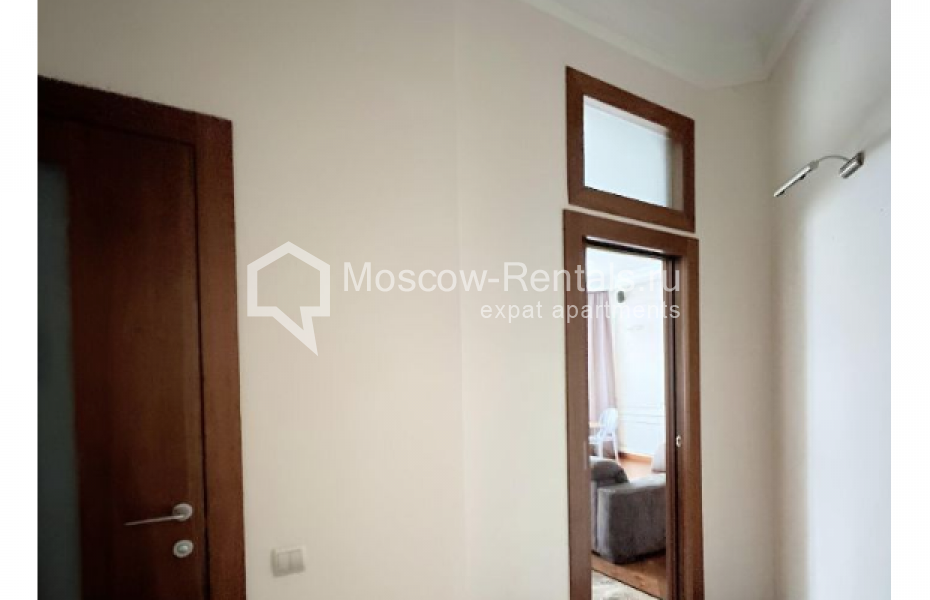 Photo #4 2-room (1 BR) apartment for <a href="http://moscow-rentals.ru/en/articles/long-term-rent" target="_blank">a long-term</a> rent
 in Russia, Moscow, M. Kazennyi lane, 12С2