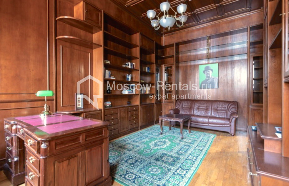 Photo #13 4-room (3 BR) apartment for <a href="http://moscow-rentals.ru/en/articles/long-term-rent" target="_blank">a long-term</a> rent
 in Russia, Moscow, M. Dmirovka str, 29С1