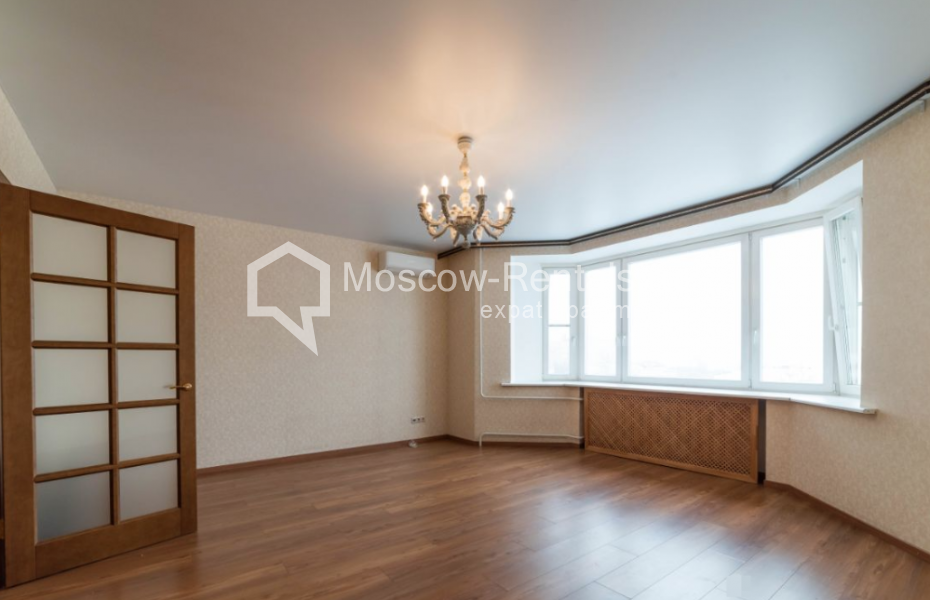 Photo #4 3-room (2 BR) apartment for <a href="http://moscow-rentals.ru/en/articles/long-term-rent" target="_blank">a long-term</a> rent
 in Russia, Moscow, M. Dmitrovka str, 15
