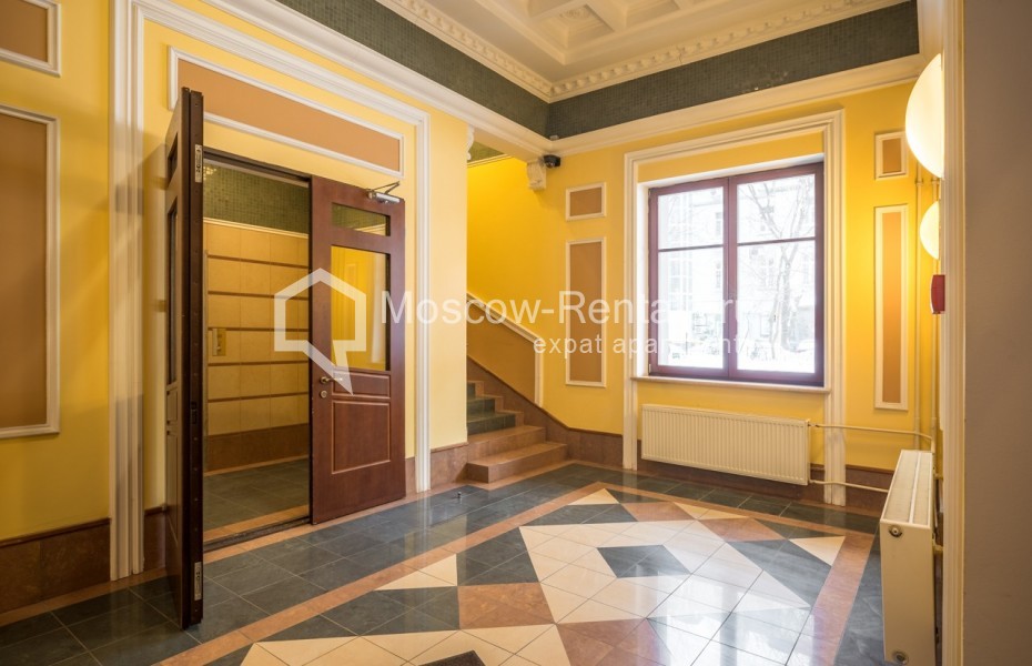 Photo #35 4-room (3 BR) apartment for <a href="http://moscow-rentals.ru/en/articles/long-term-rent" target="_blank">a long-term</a> rent
 in Russia, Moscow, Gogolevskyi blv, 29