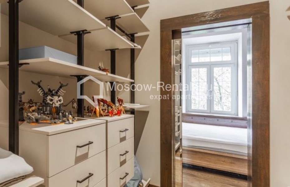 Photo #9 3-room (2 BR) apartment for <a href="http://moscow-rentals.ru/en/articles/long-term-rent" target="_blank">a long-term</a> rent
 in Russia, Moscow, Trubnikovskyi lane, 30С3