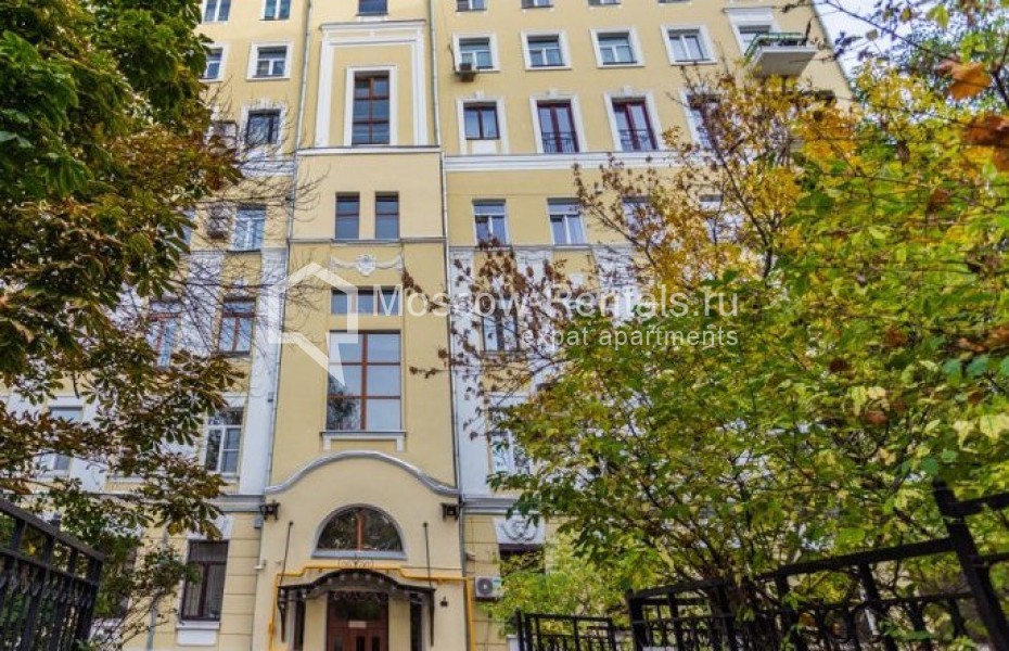 Photo #18 3-room (2 BR) apartment for <a href="http://moscow-rentals.ru/en/articles/long-term-rent" target="_blank">a long-term</a> rent
 in Russia, Moscow, Trubnikovskyi lane, 30С3