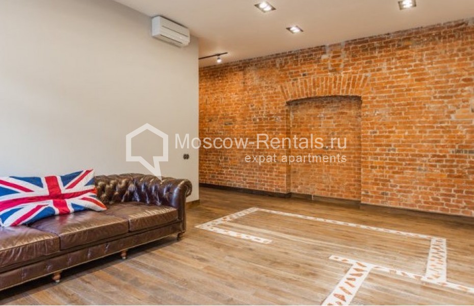 Photo #7 3-room (2 BR) apartment for <a href="http://moscow-rentals.ru/en/articles/long-term-rent" target="_blank">a long-term</a> rent
 in Russia, Moscow, Trubnikovskyi lane, 30С3