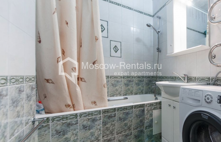 Photo #13 3-room (2 BR) apartment for <a href="http://moscow-rentals.ru/en/articles/long-term-rent" target="_blank">a long-term</a> rent
 in Russia, Moscow, B. Afanasievskyi lane, 11-13