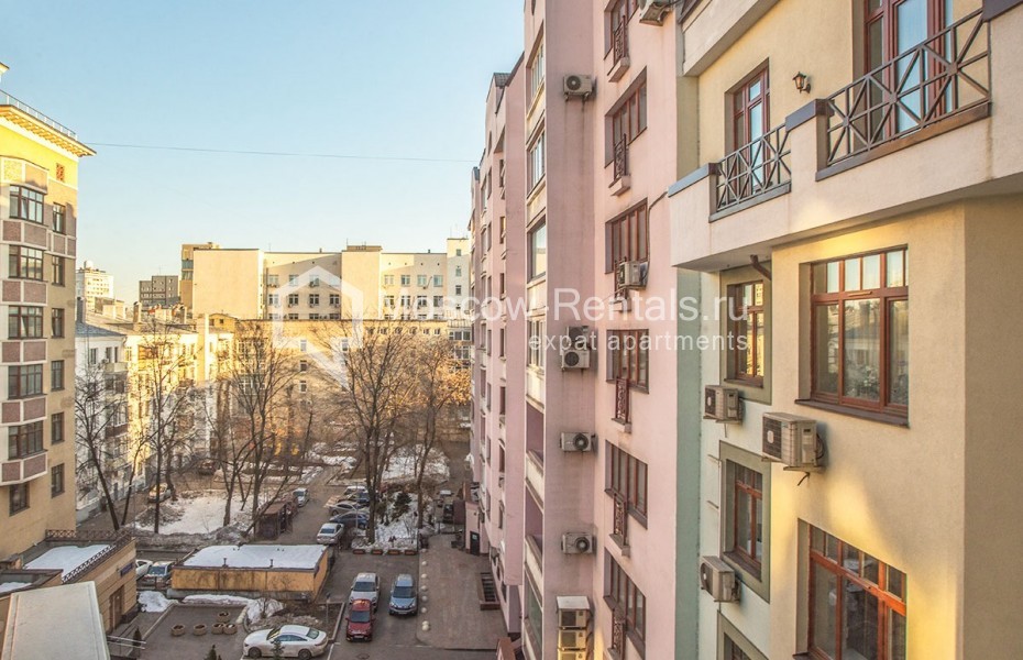 Photo #21 3-room (2 BR) apartment for <a href="http://moscow-rentals.ru/en/articles/long-term-rent" target="_blank">a long-term</a> rent
 in Russia, Moscow, 2nd Tverskaya-Yamskaya str, 28