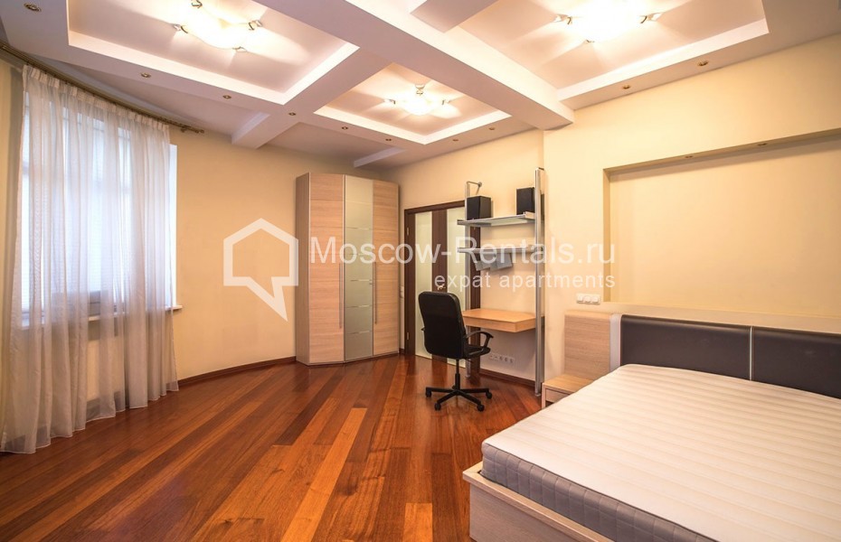 Photo #12 3-room (2 BR) apartment for <a href="http://moscow-rentals.ru/en/articles/long-term-rent" target="_blank">a long-term</a> rent
 in Russia, Moscow, 2nd Tverskaya-Yamskaya str, 28
