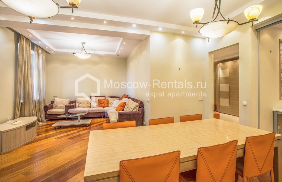 Photo #3 3-room (2 BR) apartment for <a href="http://moscow-rentals.ru/en/articles/long-term-rent" target="_blank">a long-term</a> rent
 in Russia, Moscow, 2nd Tverskaya-Yamskaya str, 28