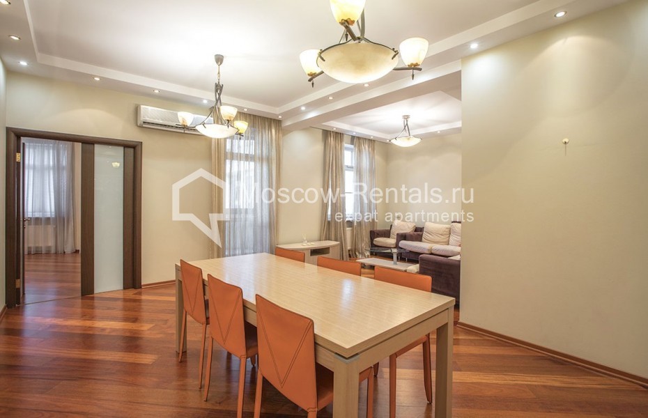 Photo #1 3-room (2 BR) apartment for <a href="http://moscow-rentals.ru/en/articles/long-term-rent" target="_blank">a long-term</a> rent
 in Russia, Moscow, 2nd Tverskaya-Yamskaya str, 28