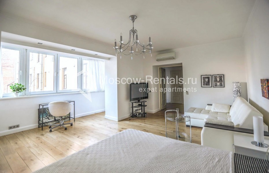 Photo #3 1-room apartment/ Sudio for <a href="http://moscow-rentals.ru/en/articles/long-term-rent" target="_blank">a long-term</a> rent
 in Russia, Moscow, Staropimenovskyi lane, 12/6