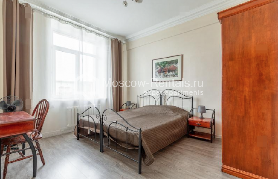 Photo #8 3-room (2 BR) apartment for <a href="http://moscow-rentals.ru/en/articles/long-term-rent" target="_blank">a long-term</a> rent
 in Russia, Moscow, Kutuzovskyi prosp, 24