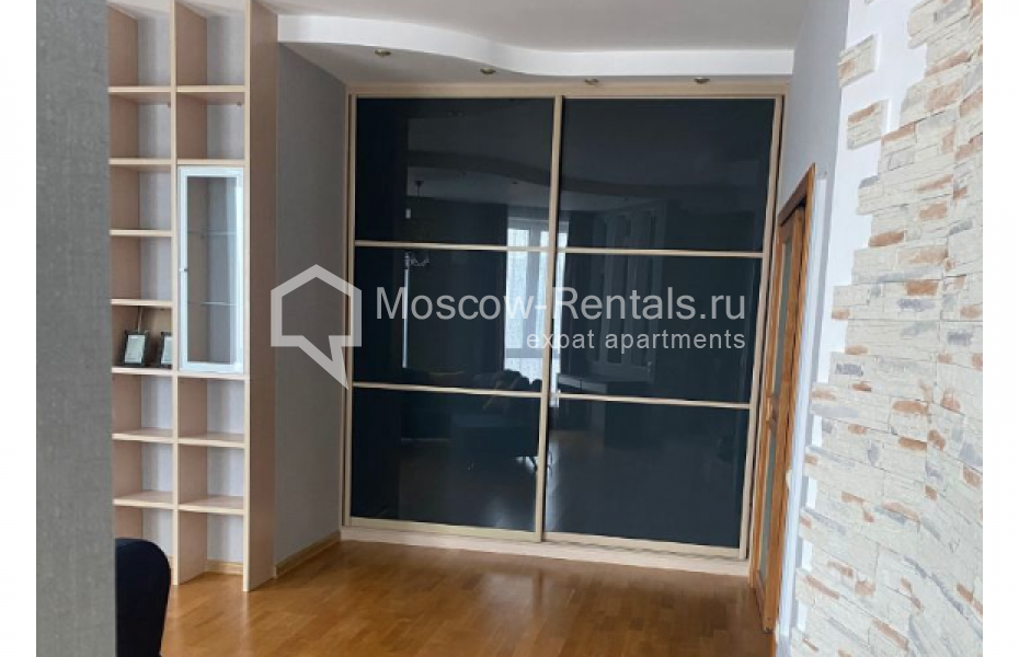 Photo #3 2-room (1 BR) apartment for <a href="http://moscow-rentals.ru/en/articles/long-term-rent" target="_blank">a long-term</a> rent
 in Russia, Moscow, Novocheremushinskaya str, 60