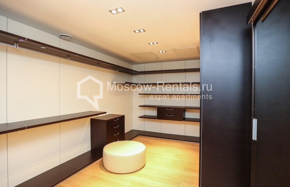 Photo #6 7-room (6 BR) apartment for <a href="http://moscow-rentals.ru/en/articles/long-term-rent" target="_blank">a long-term</a> rent
 in Russia, Moscow, Bolshoi Levshinsky lane, 11