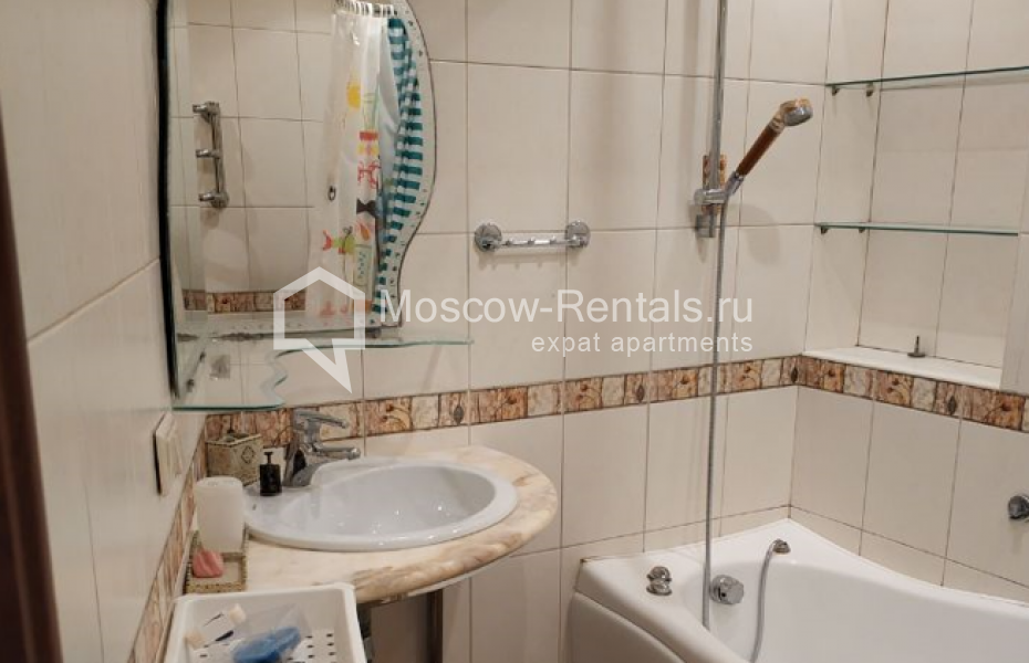 Photo #7 3-room (2 BR) apartment for <a href="http://moscow-rentals.ru/en/articles/long-term-rent" target="_blank">a long-term</a> rent
 in Russia, Moscow, Krasina str, 24/28