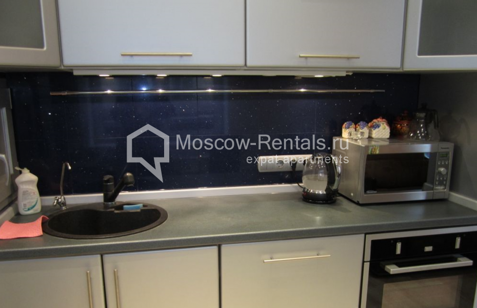 Photo #6 2-room (1 BR) apartment for <a href="http://moscow-rentals.ru/en/articles/long-term-rent" target="_blank">a long-term</a> rent
 in Russia, Moscow, 1st Tverskaya-Yamskaya str, 28