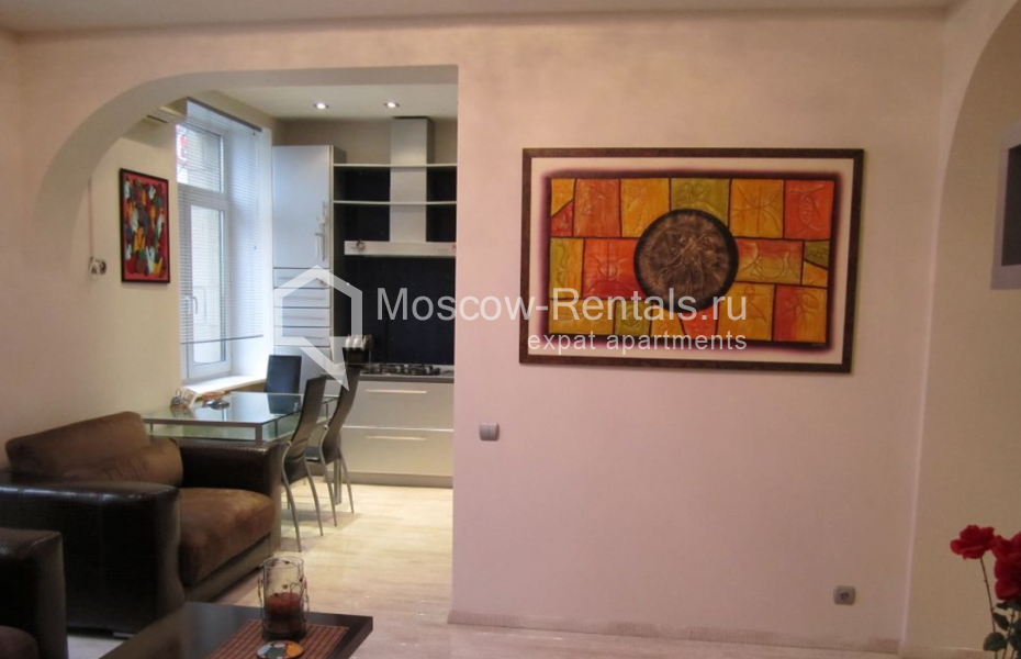 Photo #1 2-room (1 BR) apartment for <a href="http://moscow-rentals.ru/en/articles/long-term-rent" target="_blank">a long-term</a> rent
 in Russia, Moscow, 1st Tverskaya-Yamskaya str, 28