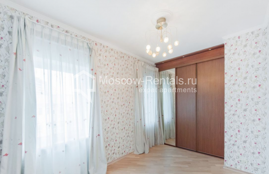 Photo #10 5-room (4 BR) apartment for <a href="http://moscow-rentals.ru/en/articles/long-term-rent" target="_blank">a long-term</a> rent
 in Russia, Moscow, Vishnaykovskyi lane, 10С2