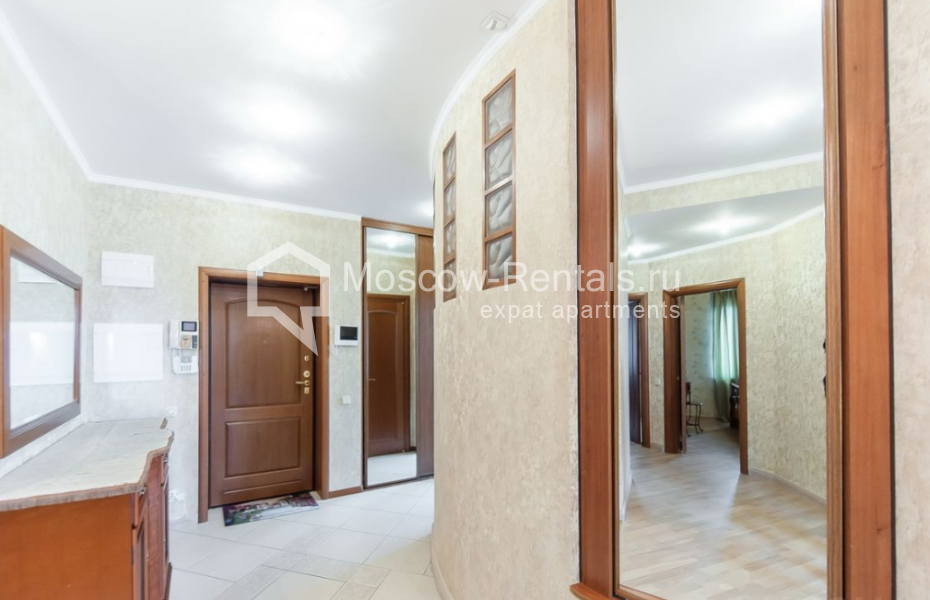 Photo #11 5-room (4 BR) apartment for <a href="http://moscow-rentals.ru/en/articles/long-term-rent" target="_blank">a long-term</a> rent
 in Russia, Moscow, Vishnaykovskyi lane, 10С2