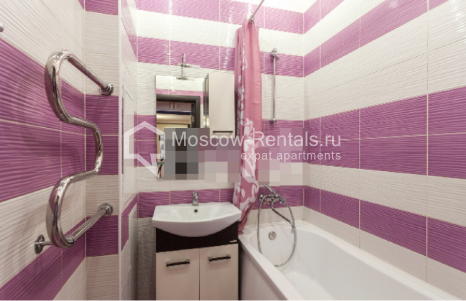 Photo #9 3-room (2 BR) apartment for <a href="http://moscow-rentals.ru/en/articles/long-term-rent" target="_blank">a long-term</a> rent
 in Russia, Moscow, Platovskaya str, 4