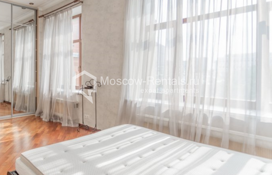 Photo #9 4-room (3 BR) apartment for <a href="http://moscow-rentals.ru/en/articles/long-term-rent" target="_blank">a long-term</a> rent
 in Russia, Moscow, 1st Spasonolivkovskyi lane, 18С2