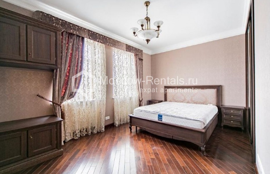 Photo #13 4-room (3 BR) apartment for <a href="http://moscow-rentals.ru/en/articles/long-term-rent" target="_blank">a long-term</a> rent
 in Russia, Moscow, Bakhrushina str, 19С2