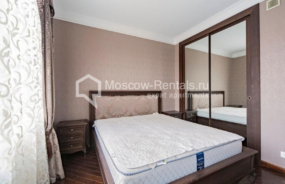 Photo #14 4-room (3 BR) apartment for <a href="http://moscow-rentals.ru/en/articles/long-term-rent" target="_blank">a long-term</a> rent
 in Russia, Moscow, Bakhrushina str, 19С2
