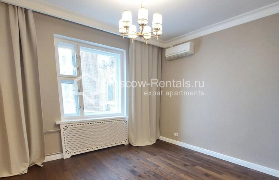 Photo #15 4-room (3 BR) apartment for <a href="http://moscow-rentals.ru/en/articles/long-term-rent" target="_blank">a long-term</a> rent
 in Russia, Moscow, B. Yakimanka str, 26