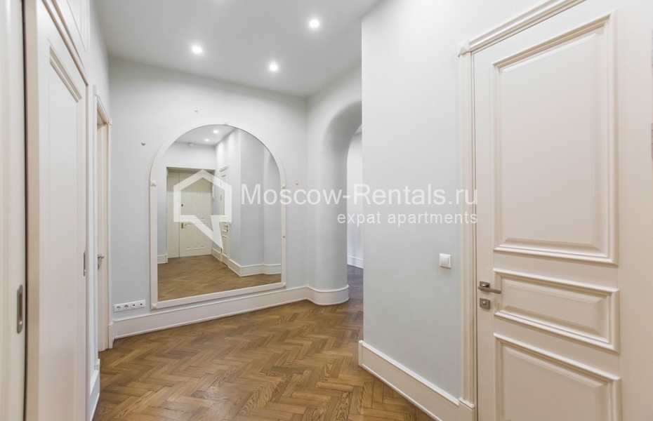 Photo #19 4-room (3 BR) apartment for <a href="http://moscow-rentals.ru/en/articles/long-term-rent" target="_blank">a long-term</a> rent
 in Russia, Moscow, B. Ordynka str, 67