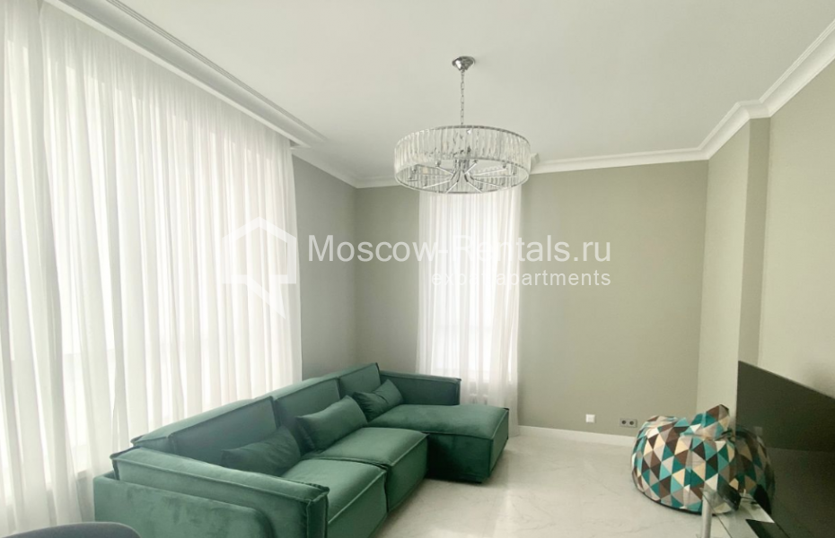 Photo #4 4-room (3 BR) apartment for <a href="http://moscow-rentals.ru/en/articles/long-term-rent" target="_blank">a long-term</a> rent
 in Russia, Moscow, Shmitovskyi proezd, 39к3