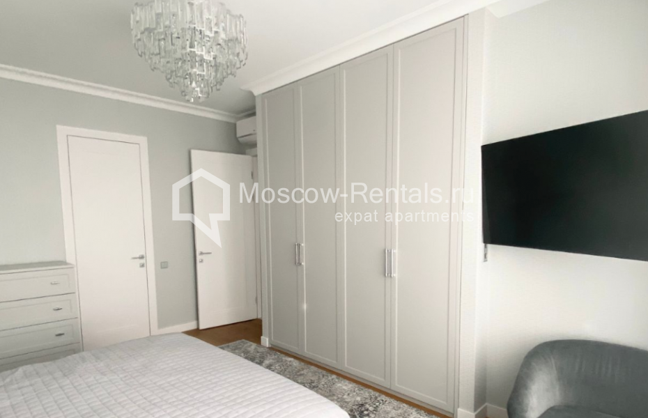 Photo #7 4-room (3 BR) apartment for <a href="http://moscow-rentals.ru/en/articles/long-term-rent" target="_blank">a long-term</a> rent
 in Russia, Moscow, Shmitovskyi proezd, 39к3