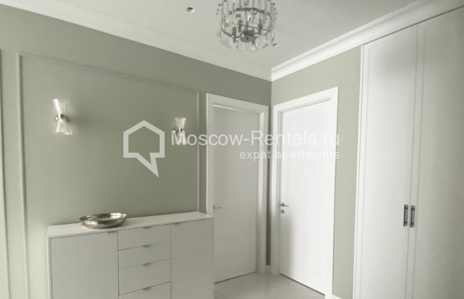 Photo #17 4-room (3 BR) apartment for <a href="http://moscow-rentals.ru/en/articles/long-term-rent" target="_blank">a long-term</a> rent
 in Russia, Moscow, Shmitovskyi proezd, 39к3