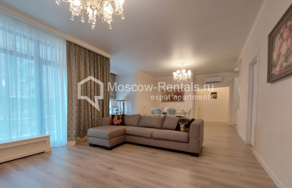 Photo #2 4-room (3 BR) apartment for <a href="http://moscow-rentals.ru/en/articles/long-term-rent" target="_blank">a long-term</a> rent
 in Russia, Moscow, Beregovoi proezd, 5к1