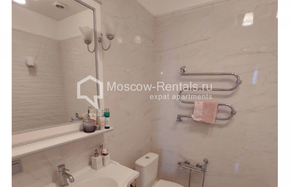 Photo #9 4-room (3 BR) apartment for <a href="http://moscow-rentals.ru/en/articles/long-term-rent" target="_blank">a long-term</a> rent
 in Russia, Moscow, Beregovoi proezd, 5к1