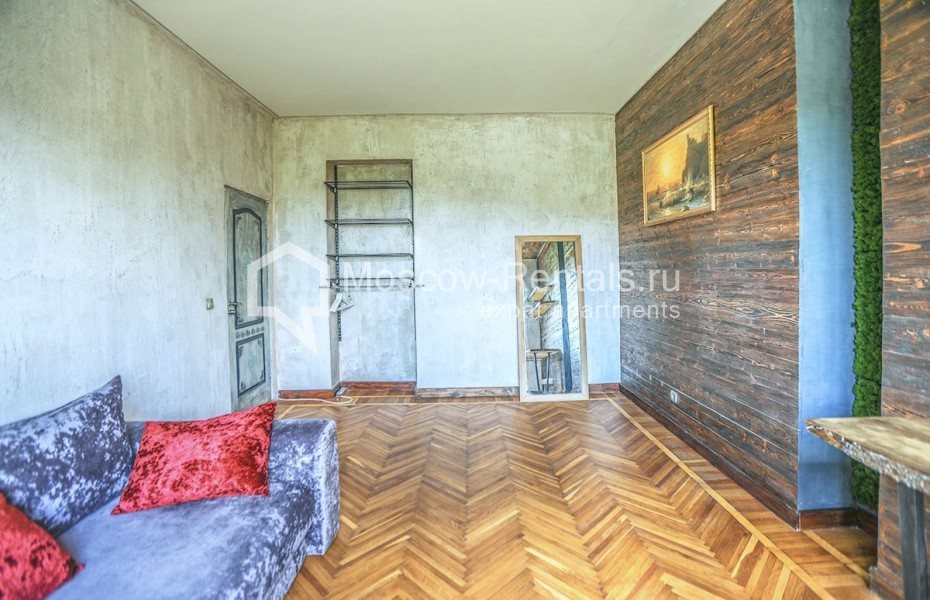 Photo #4 3-room (2 BR) apartment for <a href="http://moscow-rentals.ru/en/articles/long-term-rent" target="_blank">a long-term</a> rent
 in Russia, Moscow, Studencheskay str, 30к1