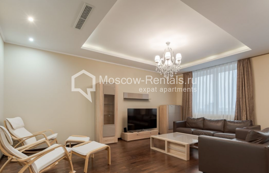 Photo #3 4-room (3 BR) apartment for <a href="http://moscow-rentals.ru/en/articles/long-term-rent" target="_blank">a long-term</a> rent
 in Russia, Moscow, Ruzheinyi lane, 3