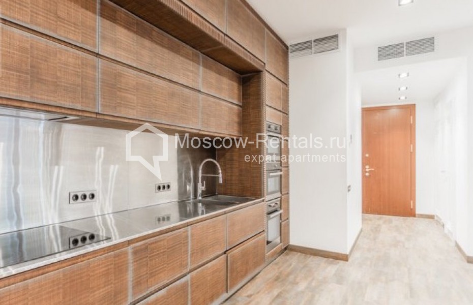 Photo #5 4-room (3 BR) apartment for <a href="http://moscow-rentals.ru/en/articles/long-term-rent" target="_blank">a long-term</a> rent
 in Russia, Moscow, Varsonofievskyi lane, 8С3