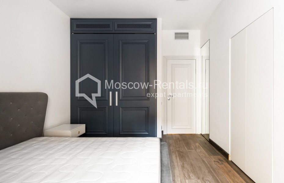 Photo #13 4-room (3 BR) apartment for <a href="http://moscow-rentals.ru/en/articles/long-term-rent" target="_blank">a long-term</a> rent
 in Russia, Moscow, Varsonofievskyi lane, 8С3