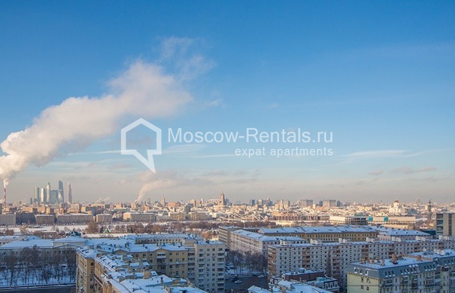 Photo #12 4-room (3 BR) apartment for <a href="http://moscow-rentals.ru/en/articles/long-term-rent" target="_blank">a long-term</a> rent
 in Russia, Moscow, Shabolovka str, 10 bld 1