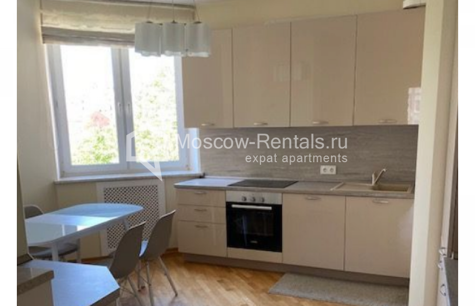Photo #4 3-room (2 BR) apartment for <a href="http://moscow-rentals.ru/en/articles/long-term-rent" target="_blank">a long-term</a> rent
 in Russia, Moscow, Vorotnikovskyi lane, 5/9