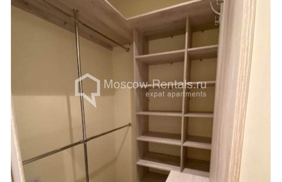 Photo #22 3-room (2 BR) apartment for <a href="http://moscow-rentals.ru/en/articles/long-term-rent" target="_blank">a long-term</a> rent
 in Russia, Moscow, Vorotnikovskyi lane, 5/9
