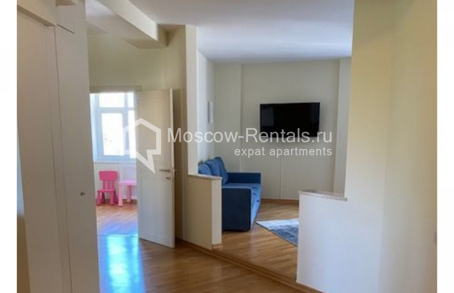 Photo #6 3-room (2 BR) apartment for <a href="http://moscow-rentals.ru/en/articles/long-term-rent" target="_blank">a long-term</a> rent
 in Russia, Moscow, Vorotnikovskyi lane, 5/9