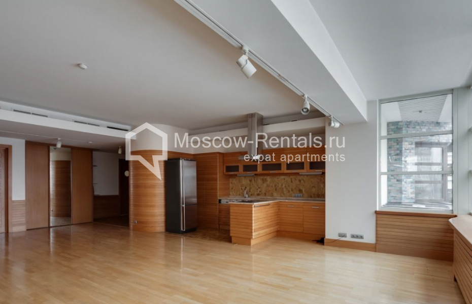Photo #2 5-room (4 BR) apartment for <a href="http://moscow-rentals.ru/en/articles/long-term-rent" target="_blank">a long-term</a> rent
 in Russia, Moscow, Prechistenka str, 40/2С2