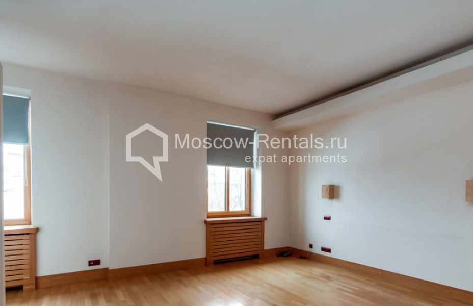 Photo #6 5-room (4 BR) apartment for <a href="http://moscow-rentals.ru/en/articles/long-term-rent" target="_blank">a long-term</a> rent
 in Russia, Moscow, Prechistenka str, 40/2С2