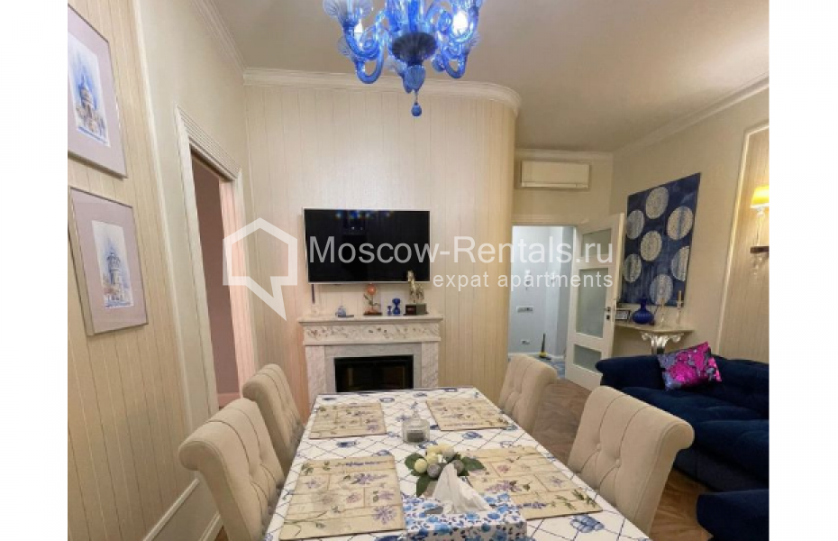 Photo #14 4-room (3 BR) apartment for <a href="http://moscow-rentals.ru/en/articles/long-term-rent" target="_blank">a long-term</a> rent
 in Russia, Moscow, Smolenskaya emb, 2