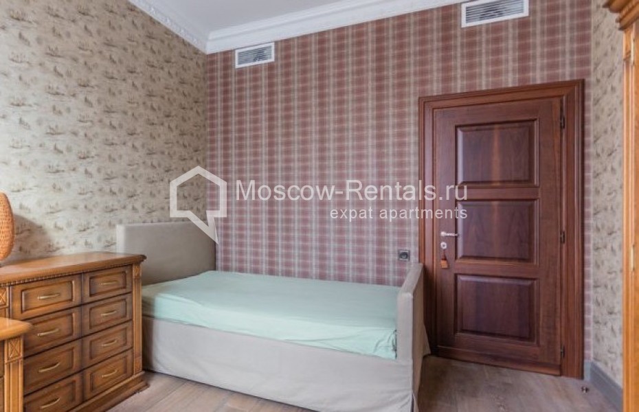 Photo #14 5-room (4 BR) apartment for <a href="http://moscow-rentals.ru/en/articles/long-term-rent" target="_blank">a long-term</a> rent
 in Russia, Moscow, Sechenovskyi lane, 7
