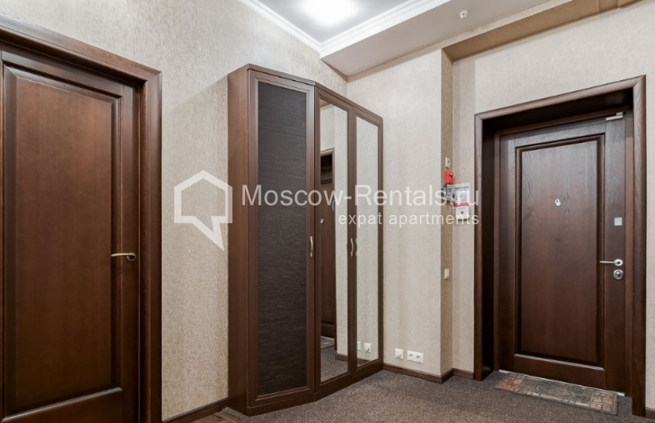 Photo #14 4-room (3 BR) apartment for <a href="http://moscow-rentals.ru/en/articles/long-term-rent" target="_blank">a long-term</a> rent
 in Russia, Moscow, B. Pirogovskaya str, 8
