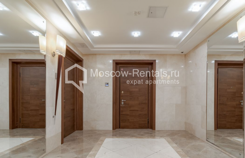 Photo #19 4-room (3 BR) apartment for <a href="http://moscow-rentals.ru/en/articles/long-term-rent" target="_blank">a long-term</a> rent
 in Russia, Moscow, B. Pirogovskaya str, 8