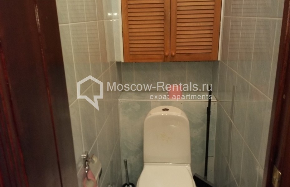 Photo #12 3-room (2 BR) apartment for <a href="http://moscow-rentals.ru/en/articles/long-term-rent" target="_blank">a long-term</a> rent
 in Russia, Moscow, Smolenskaya str, 7