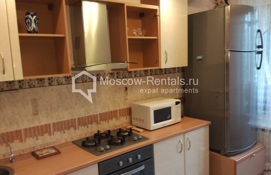 Photo #7 3-room (2 BR) apartment for <a href="http://moscow-rentals.ru/en/articles/long-term-rent" target="_blank">a long-term</a> rent
 in Russia, Moscow, Smolenskaya str, 7